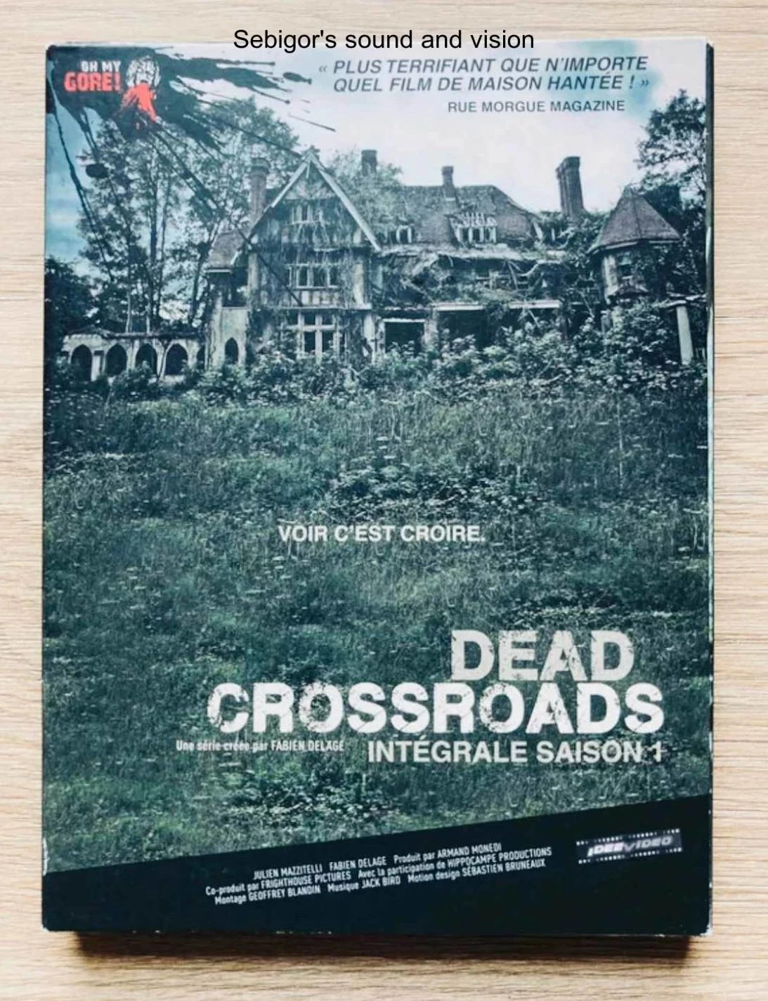 Coffret DVD Dead Crossroads intégrale saison 1.